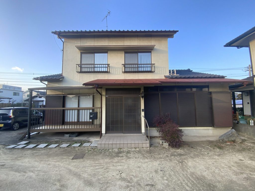 OITAリノベ 大分市三佐3丁目(鶴崎駅)中古住宅 2階建 5LDK 小学校まで徒歩約7分 駐車場広々 お庭付き リフォーム・リノベーションも承ってます